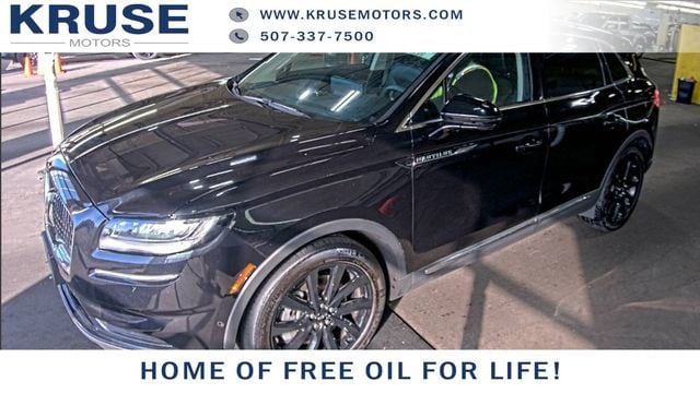 2022 Lincoln Nautilus Reserve's photo