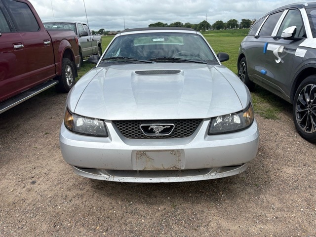Used 2001 Ford Mustang Base with VIN 1FAFP44411F119299 for sale in Marshall, Minnesota