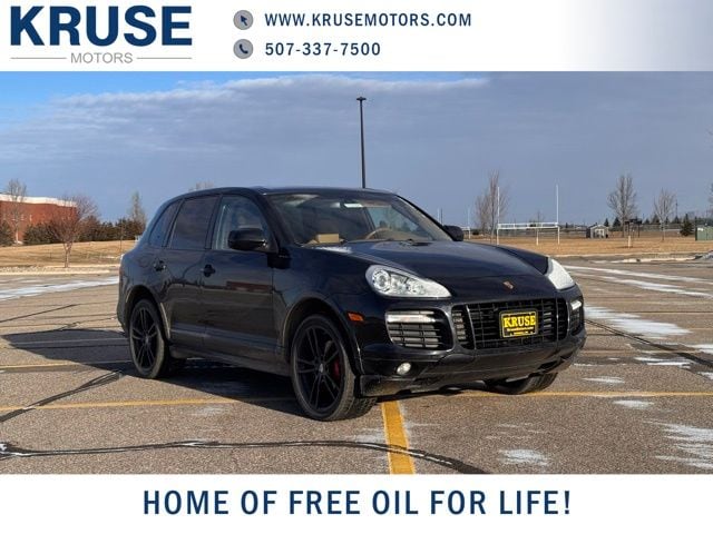 2008 Porsche Cayenne GTS's photo