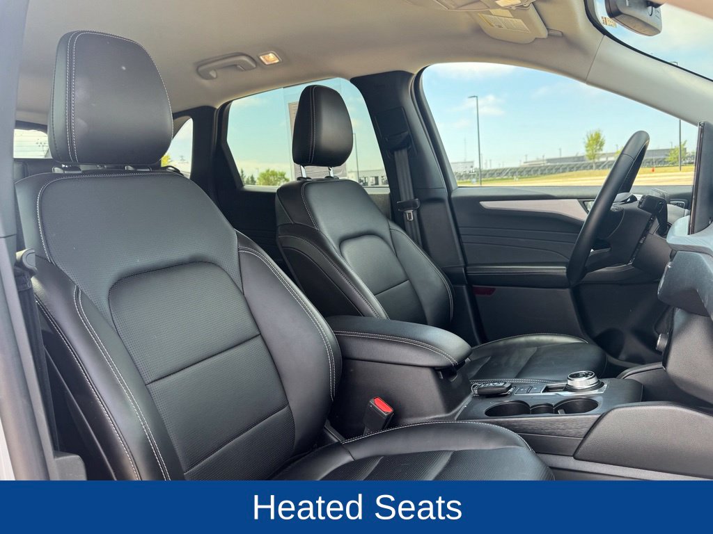 2025 Ford Escape Platinum - Photo 24