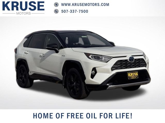 2019 Toyota RAV4 Hybrid XSE AWD's photo