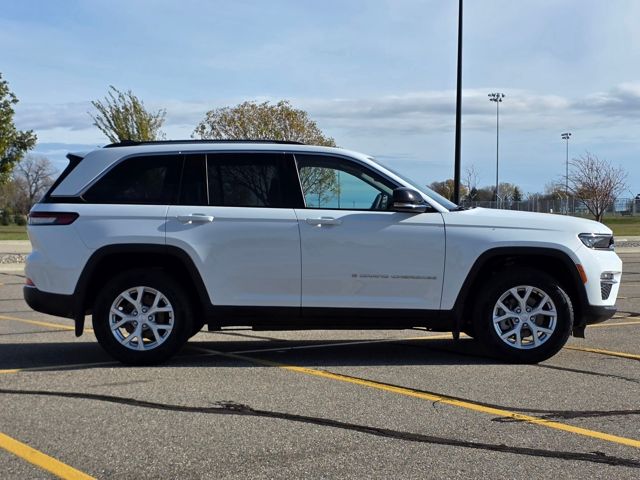 Used 2023 Jeep Grand Cherokee Limited with VIN 1C4RJHBG5PC537419 for sale in Marshall, Minnesota