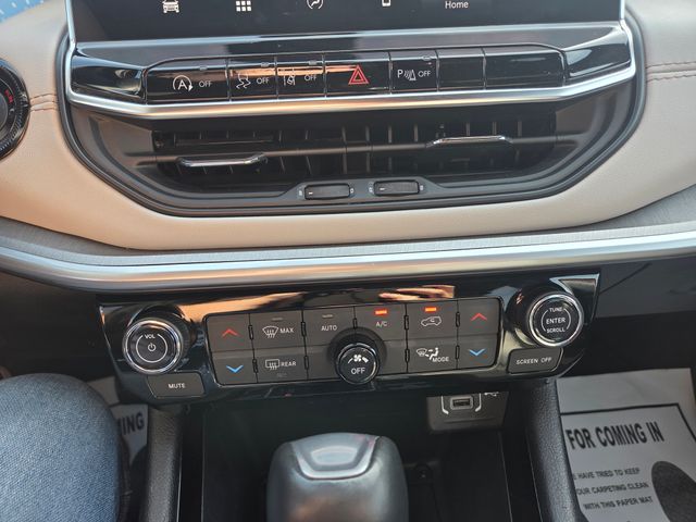 2025 Jeep Compass Limited - Photo 30