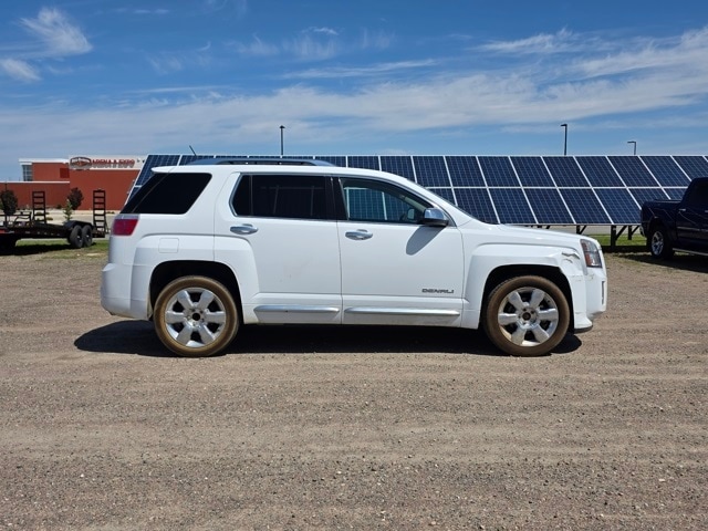 Used 2015 GMC Terrain Denali with VIN 2GKFLUE31F6117201 for sale in Marshall, MN