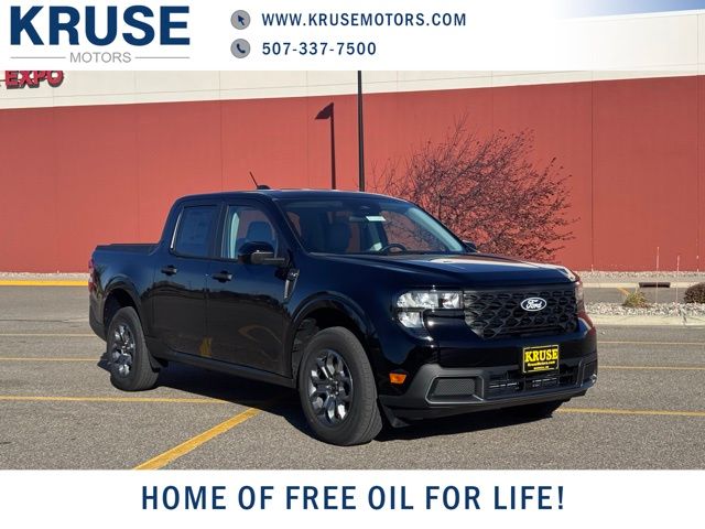 2025 Ford Maverick XLT's photo