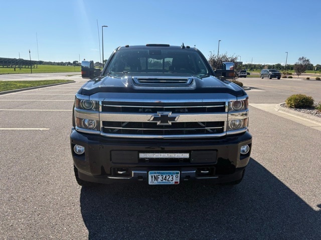 Used 2019 Chevrolet Silverado 3500HD High Country with VIN 1GC4KYEY2KF101114 for sale in Marshall, Minnesota