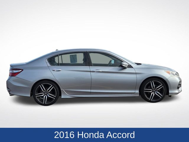 Used 2016 Honda Accord Sport with VIN 1HGCR2F55GA177165 for sale in Marshall, Minnesota