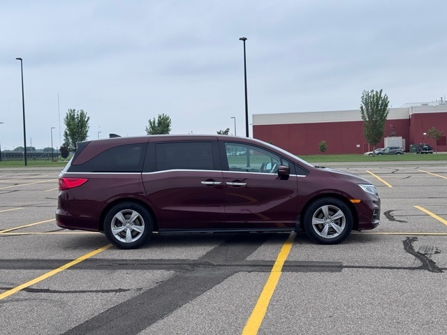 Used 2018 Honda Odyssey EX-L with VIN 5FNRL6H78JB097034 for sale in Marshall, Minnesota