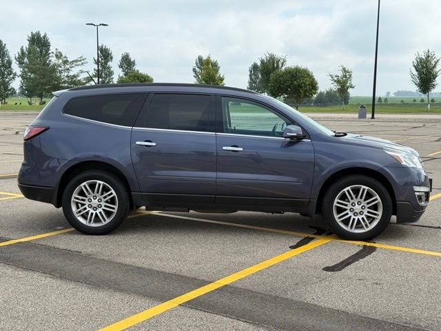 Used 2014 Chevrolet Traverse 1LT with VIN 1GNKVGKD6EJ291776 for sale in Marshall, Minnesota