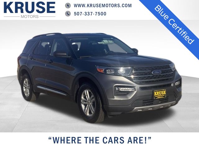 2023 Ford Explorer XLT 4WD's photo