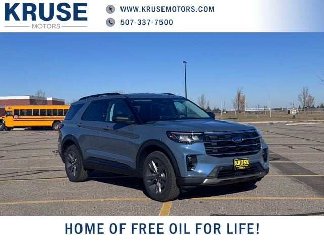 2026 Ford Explorer Active's photo