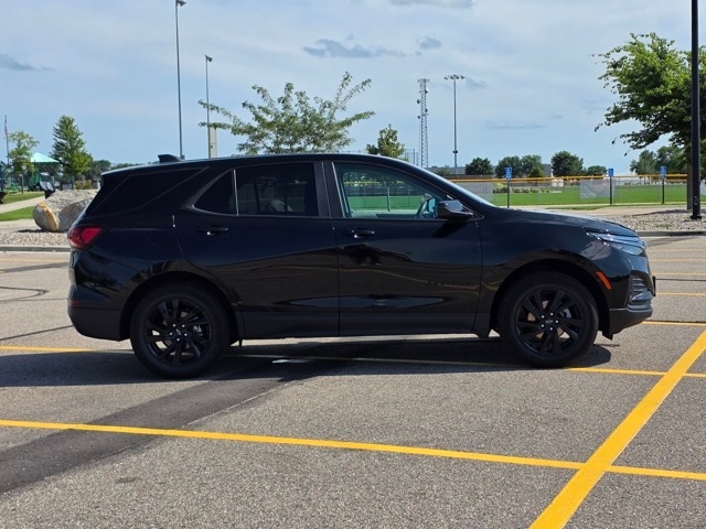 Used 2024 Chevrolet Equinox LS with VIN 3GNAXSEG5RL234529 for sale in Marshall, Minnesota
