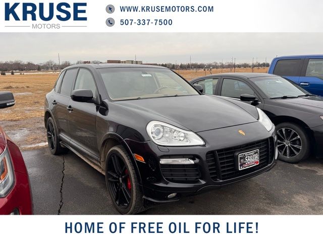 2008 Porsche Cayenne GTS's photo