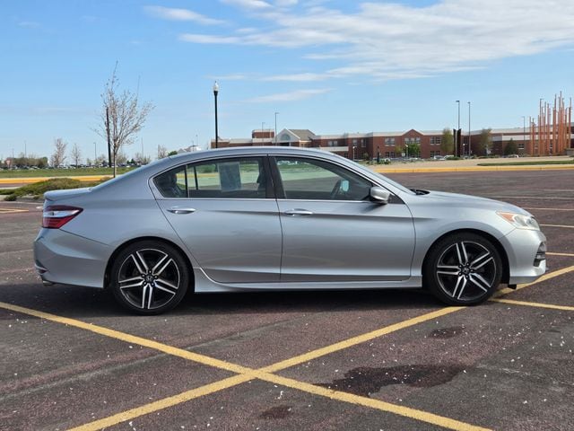 Used 2016 Honda Accord Sport with VIN 1HGCR2F55GA177165 for sale in Marshall, Minnesota