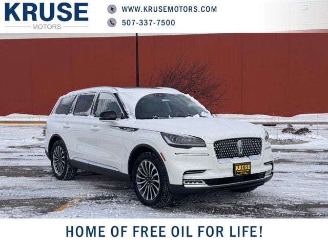 2021 Lincoln Aviator Reserve's photo