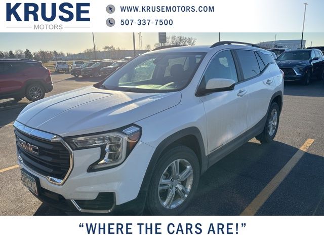 2022 GMC Terrain SLE's photo