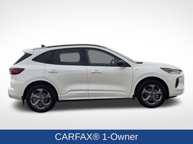 Used 2024 Ford Escape ST-Line with VIN 1FMCU9MN7RUB46425 for sale in Marshall, Minnesota