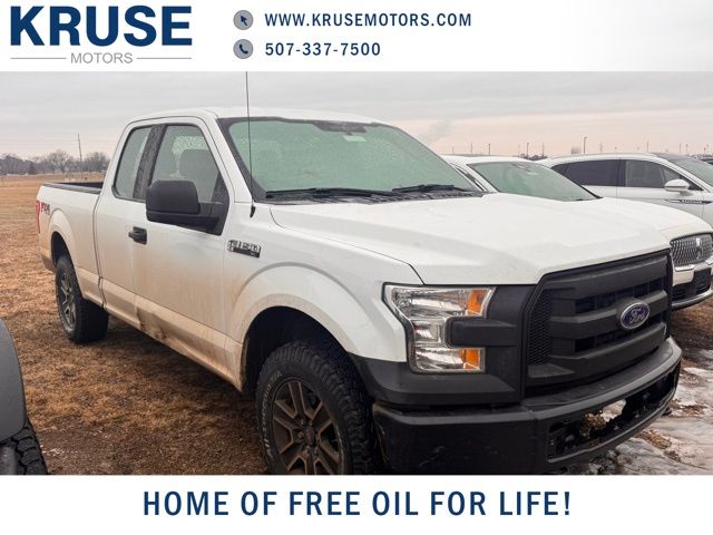 2015 Ford F-150 XLT's photo