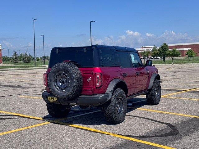 2025 Ford Bronco Badlands photo 3