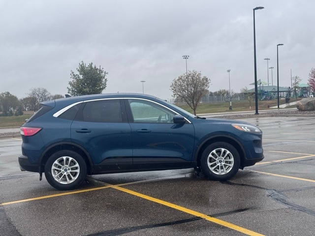 Used 2020 Ford Escape SE with VIN 1FMCU9G68LUB69367 for sale in Marshall, Minnesota