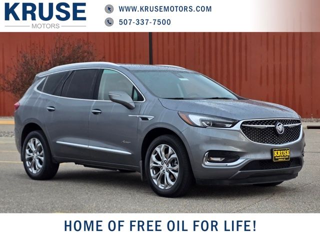 2021 Buick Enclave Avenir's photo