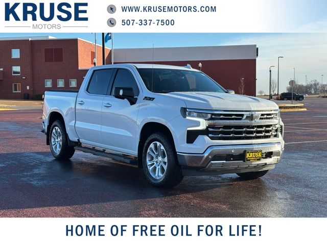 2022 Chevrolet Silverado 1500 LTZ's photo