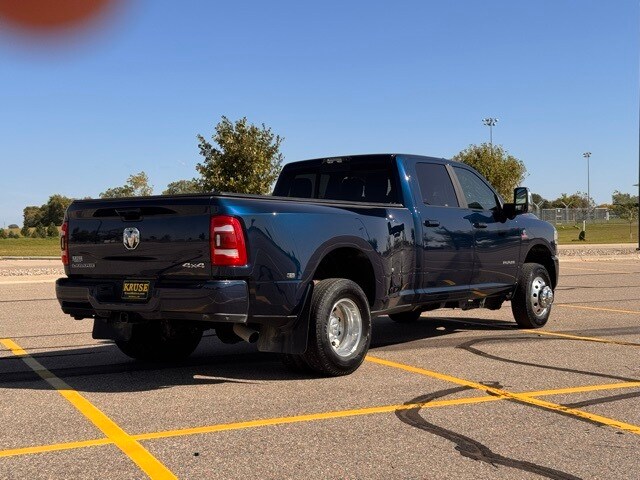 2024 Ram 3500 Laramie photo 3