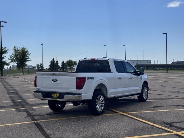 2025 Ford F-150 XLT photo 3