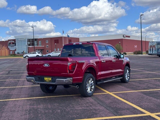 2025 Ford F-150 Lariat photo 3