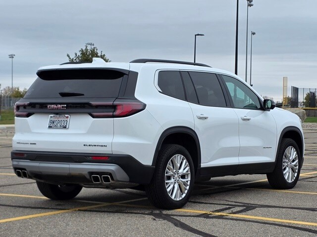 2024 Gmc Acadia Elevation photo 4