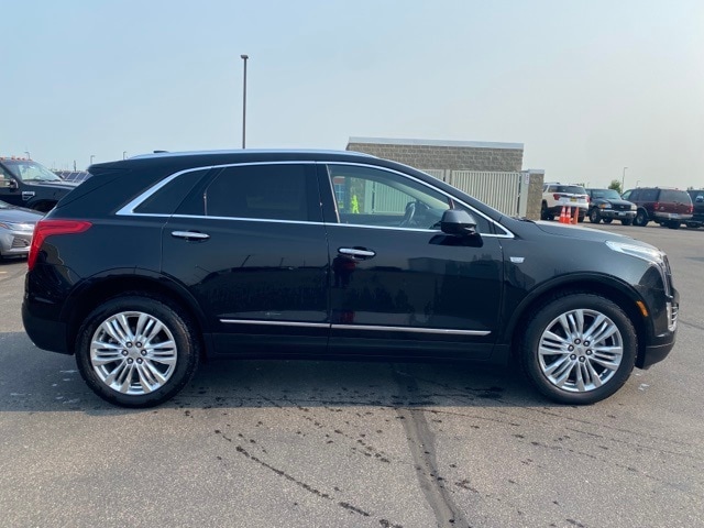 Used 2019 Cadillac XT5 Premium Luxury with VIN 1GYKNFRS2KZ286654 for sale in Marshall, Minnesota