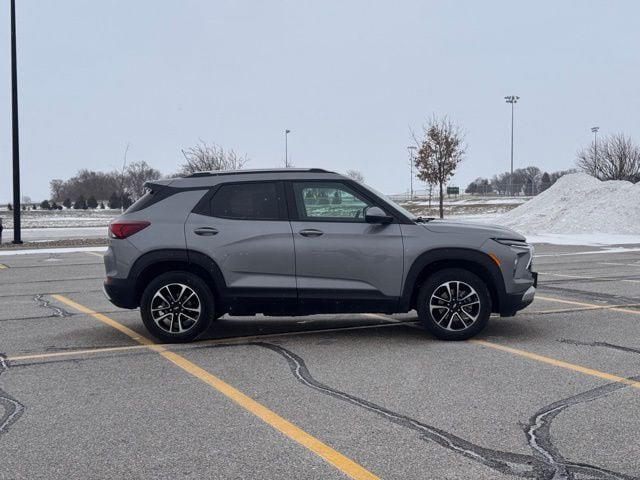 Used 2024 Chevrolet TrailBlazer LT with VIN KL79MRSL5RB099078 for sale in Marshall, Minnesota
