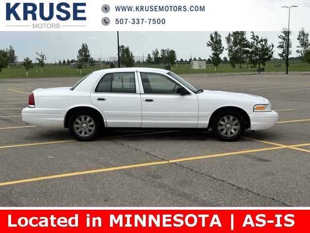 Used 2008 Ford Crown Victoria LX with VIN 2FAFP74V38X117059 for sale in Marshall, MN