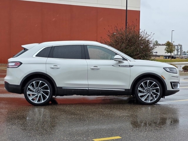 Used 2020 Lincoln Nautilus Reserve with VIN 2LMPJ8K95LBL31083 for sale in Marshall, Minnesota