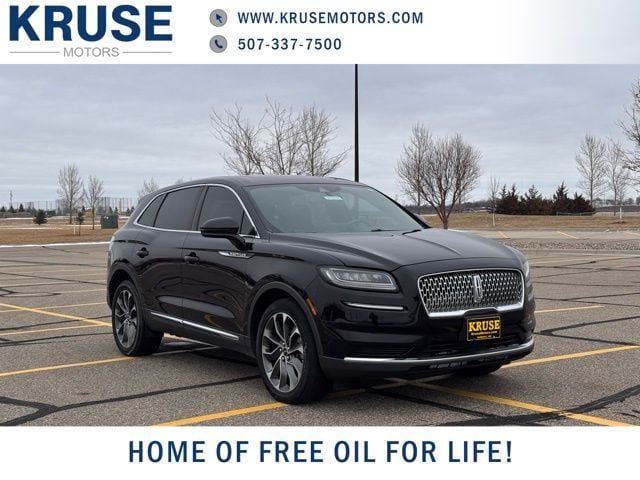 2022 Lincoln Nautilus Reserve's photo