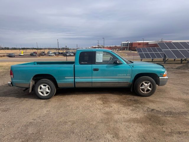 Used 1997 Dodge Dakota Base with VIN 1B7GL23X7VS186335 for sale in Marshall, Minnesota
