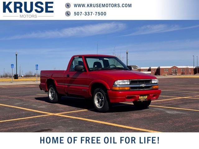 1999 Chevrolet S-10 LS