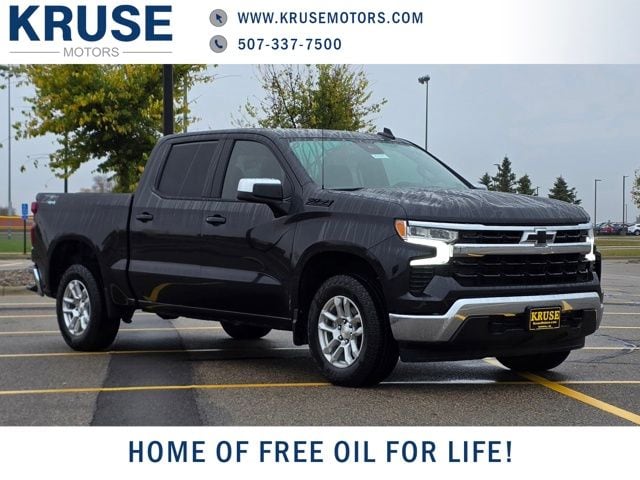 2024 Chevrolet Silverado 1500 LT's photo