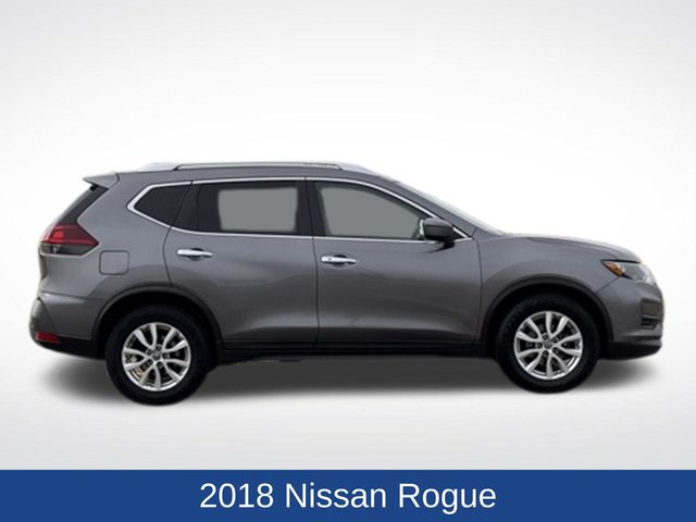 Used 2018 Nissan Rogue SV with VIN KNMAT2MT2JP517823 for sale in Marshall, Minnesota