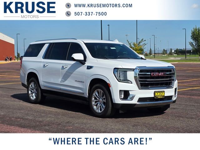 2022 GMC Yukon XL SLT's photo