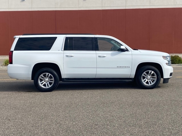 Used 2018 Chevrolet Suburban LT with VIN 1GNSKHKC7JR120035 for sale in Marshall, MN