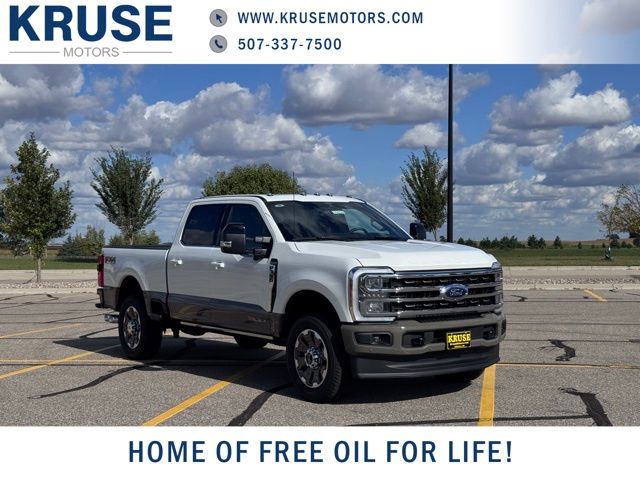 2026 Ford F-350 Super Duty King Ranch's photo
