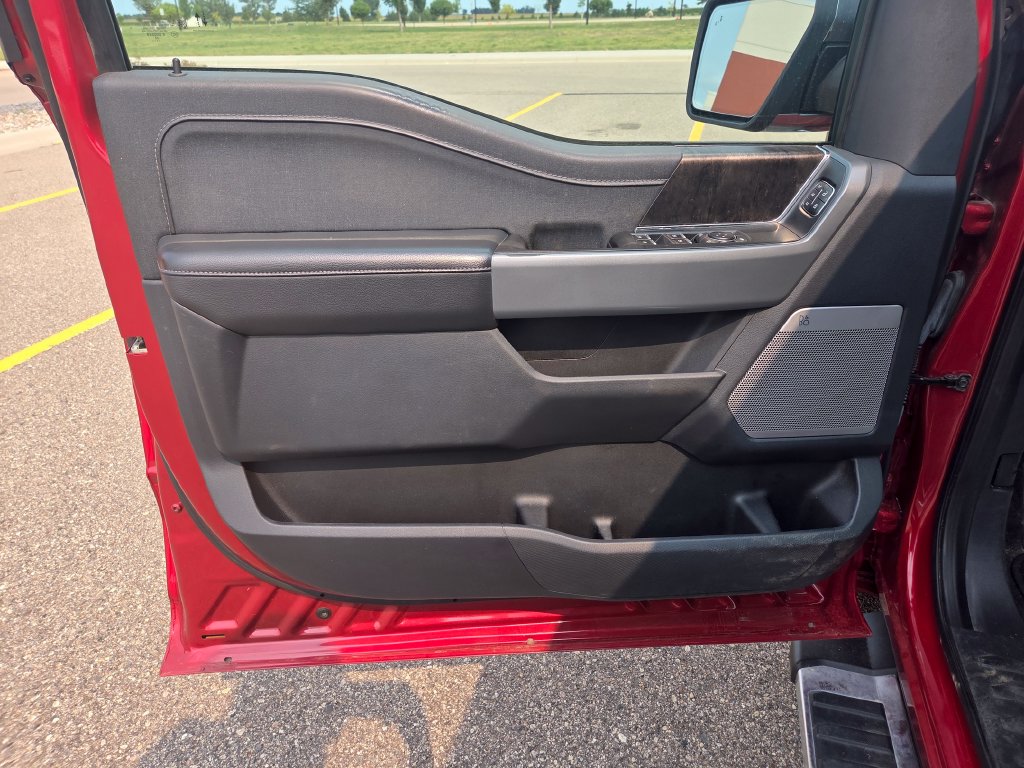 2023 Ford F-150 Lariat - Photo 16