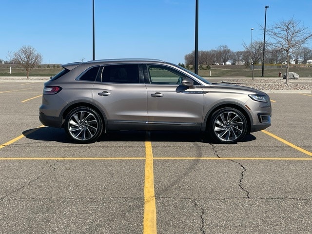 Used 2019 Lincoln Nautilus Reserve with VIN 2LMPJ8LP7KBL28486 for sale in Marshall, Minnesota