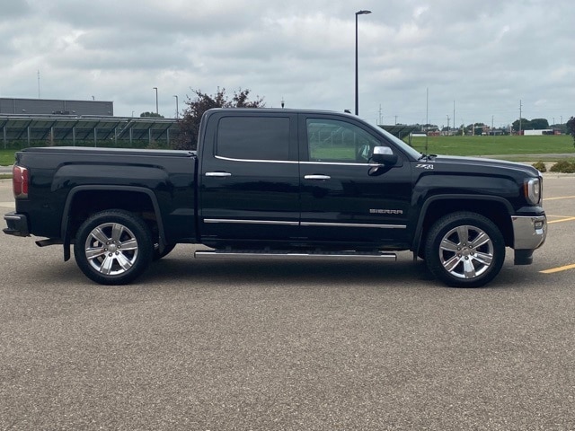 Used 2018 GMC Sierra 1500 SLT with VIN 3GTU2NECXJG136645 for sale in Marshall, Minnesota