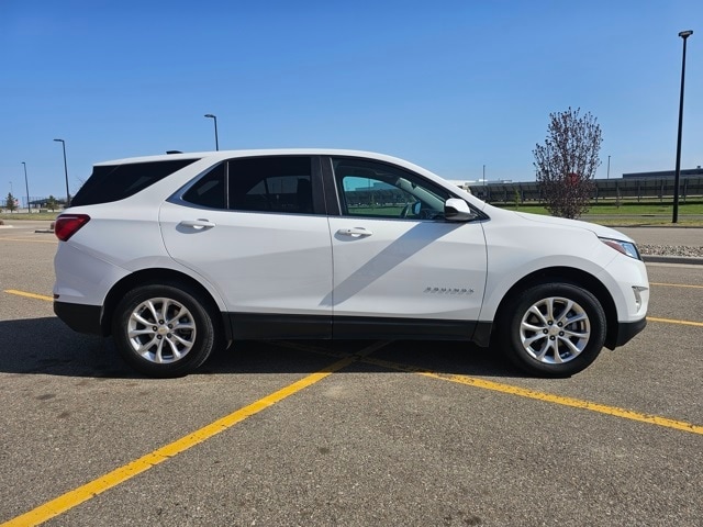 Used 2021 Chevrolet Equinox LT with VIN 3GNAXUEV9MS179673 for sale in Marshall, Minnesota