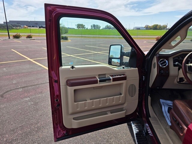 2013 Ford F-350 Lariat photo 4