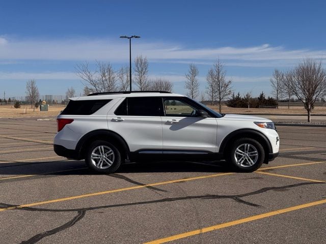 Used 2022 Ford Explorer XLT with VIN 1FMSK8DH2NGB26646 for sale in Marshall, Minnesota