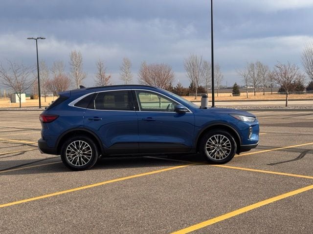 Used 2023 Ford Escape PHEV with VIN 1FMCU0E13PUA90052 for sale in Marshall, Minnesota
