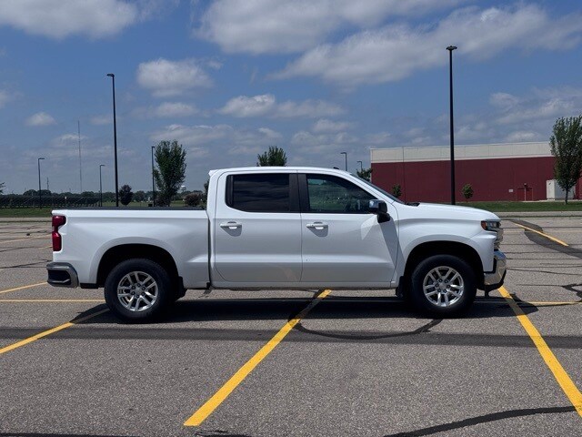 Used 2020 Chevrolet Silverado 1500 LT with VIN 3GCUYDET3LG166744 for sale in Marshall, Minnesota